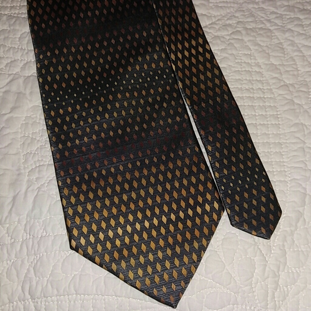 DKNY Silk Tie diamonds 59"